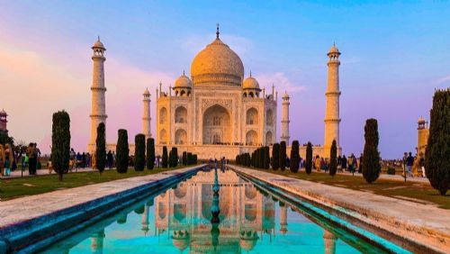 INDIA, FORTI, TIGRI E TAJ